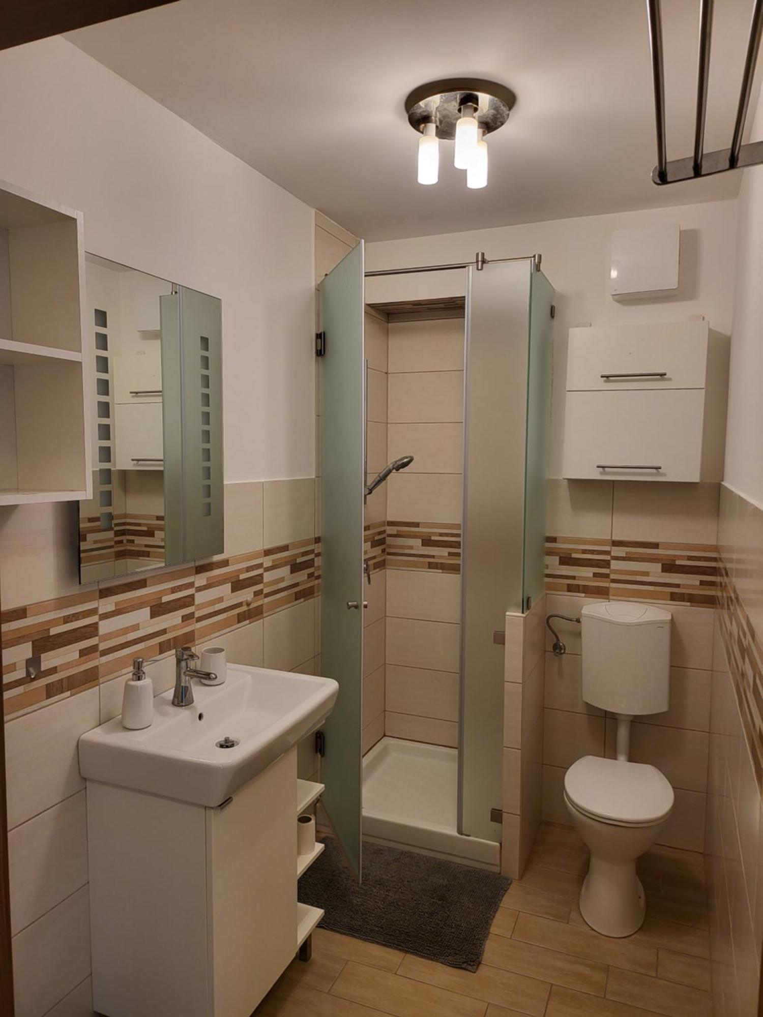 Triangol Apartman: Fuerdo, Belvaros, Egyetem Győr Exterior foto